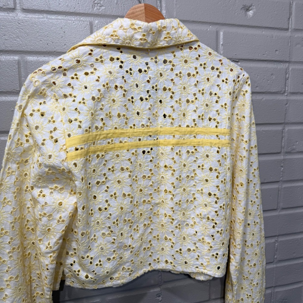 Free People Dream A Little Dream Yellow Sunflower Eyelet Lace Crop Shirt NWT S - Picture 7 of 14
